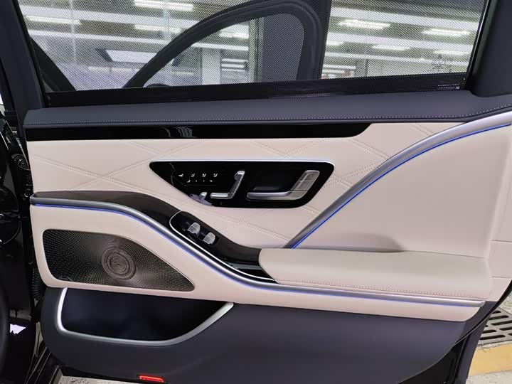 Фото 10 - Mercedes-Benz Maybach S-Class