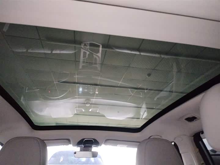 Фото 18 - Geely Jiaji Hybrid