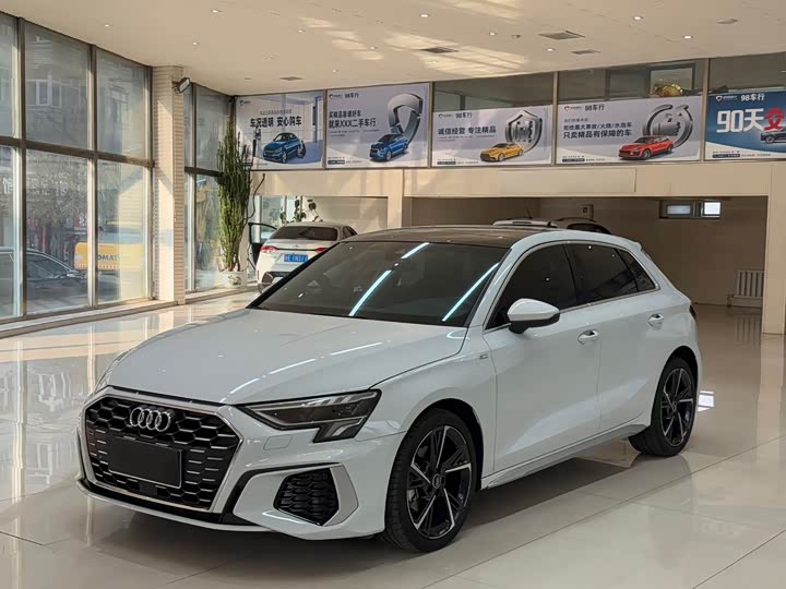 Фото 1 - Audi A3