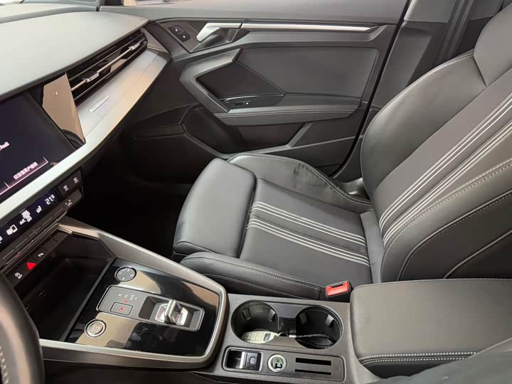 Фото 13 - Audi A3