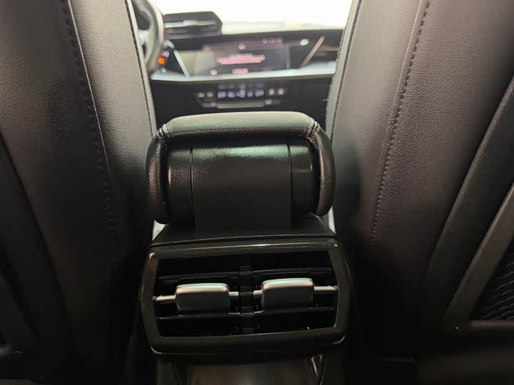 Фото 19 - Audi A3