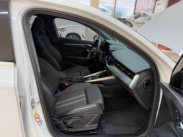 Фото 21 - Audi A3