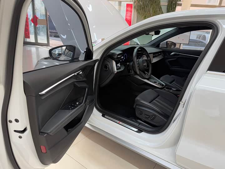 Фото 8 - Audi A3