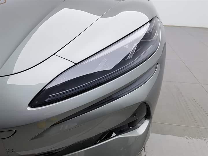 Фото 7 - Denza Z9GT