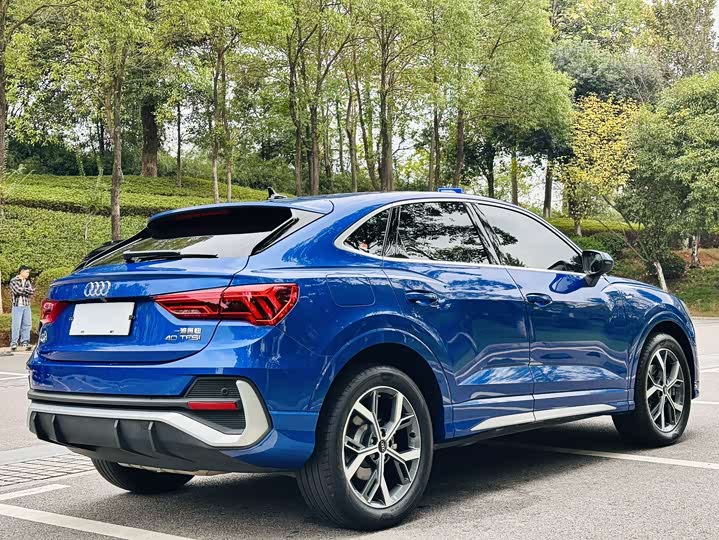 Фото 12 - Audi Q3 Sportback