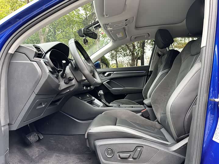 Фото 4 - Audi Q3 Sportback