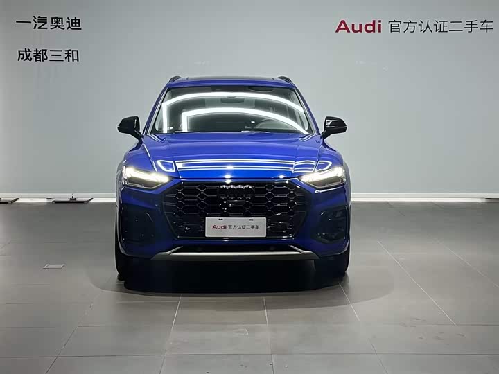 Фото 2 - Audi Q5L