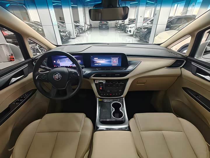 Фото 11 - Buick GL8 ES