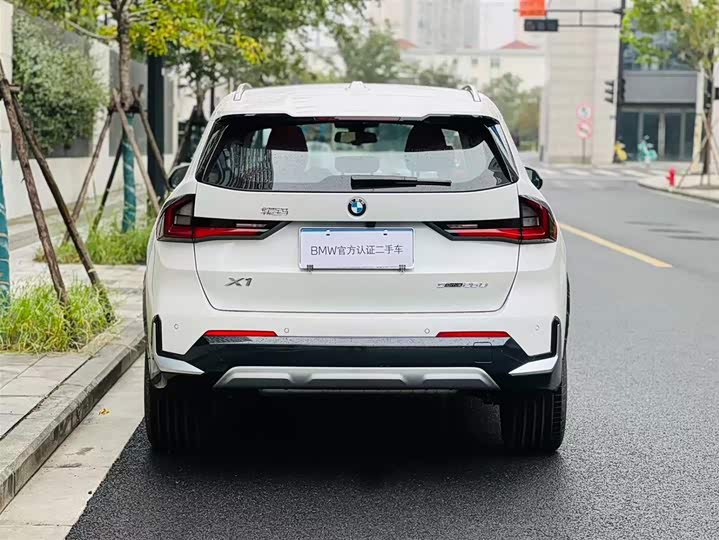 Фото 5 - BMW X1