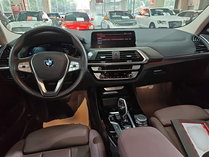 Фото 10 - BMW X3