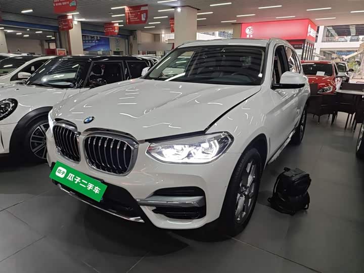 Фото 2 - BMW X3