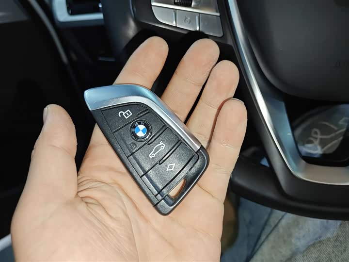 Фото 9 - BMW X3