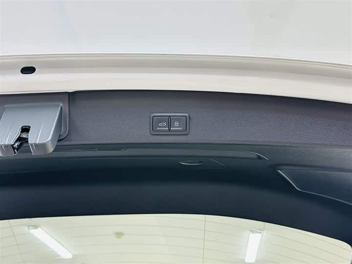 Фото 20 - Audi Q3