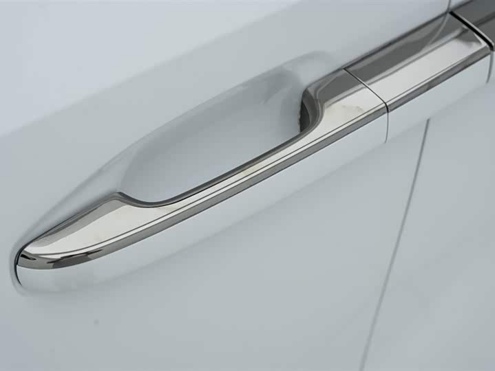 Фото 12 - GAC Trumpchi M8