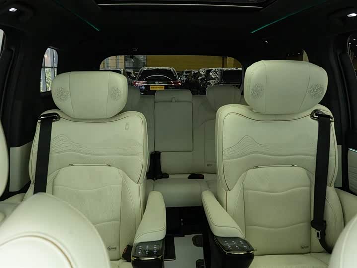 Фото 18 - GAC Trumpchi M8