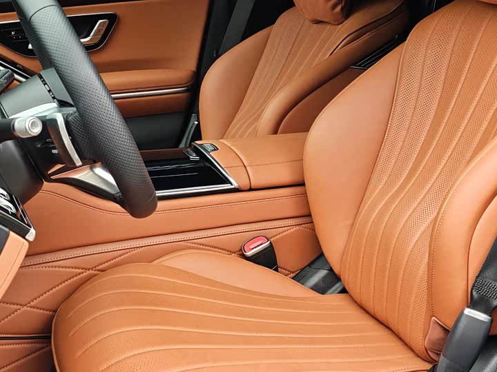 Фото 7 - Mercedes-Benz S-Class