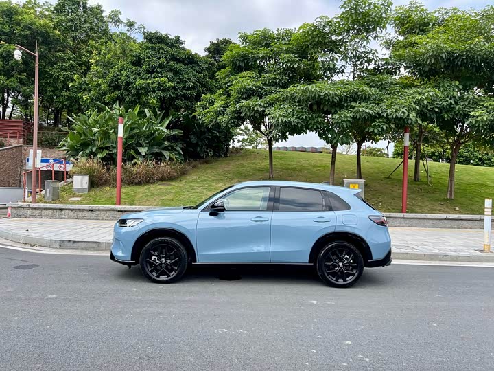 Фото 5 - Honda ZR-V