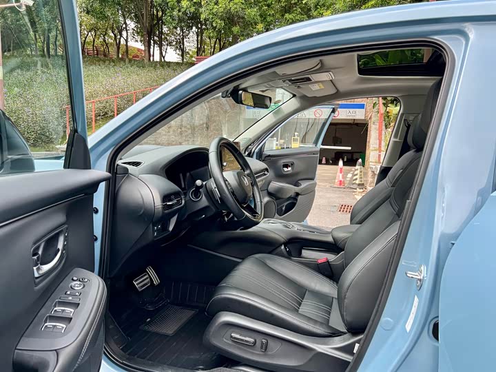 Фото 6 - Honda ZR-V