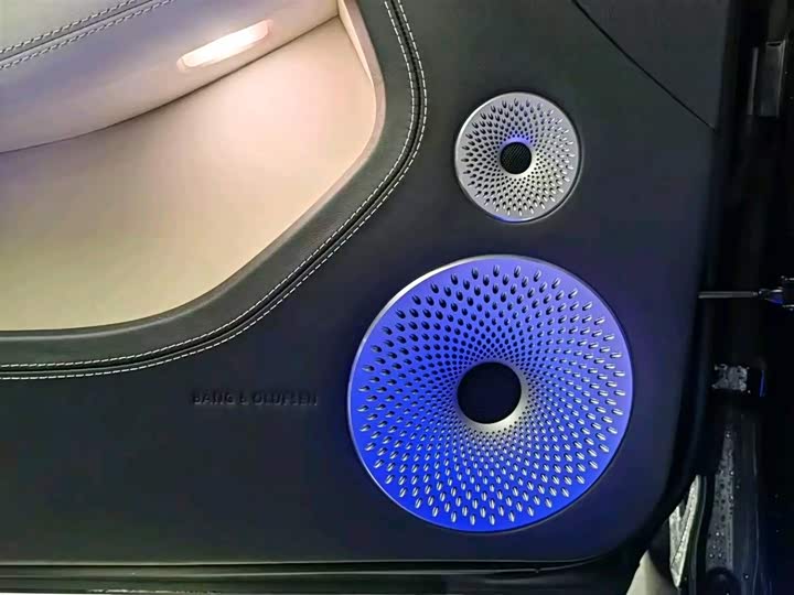 Фото 10 - Bentley Continental GT