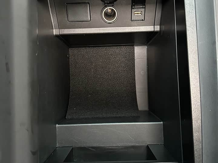 Фото 16 - Toyota Vellfire