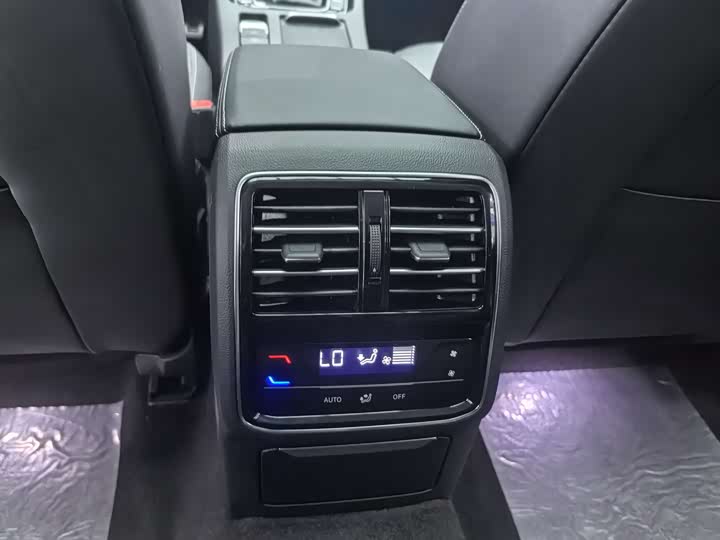 Фото 11 - Volkswagen CC