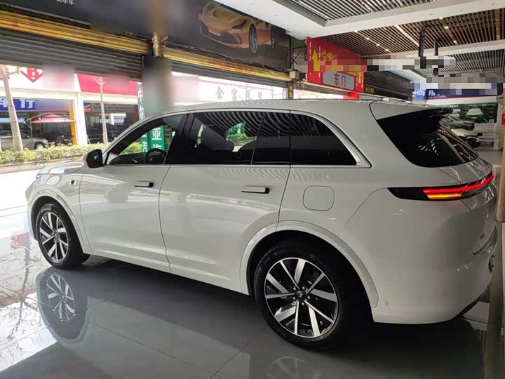 Фото 5 - LiXiang L7