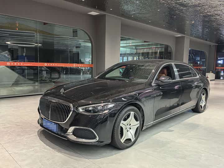 Фото 1 - Mercedes-Benz Maybach S-Class