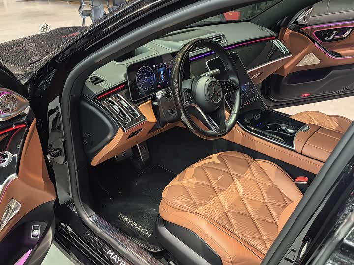 Фото 6 - Mercedes-Benz Maybach S-Class