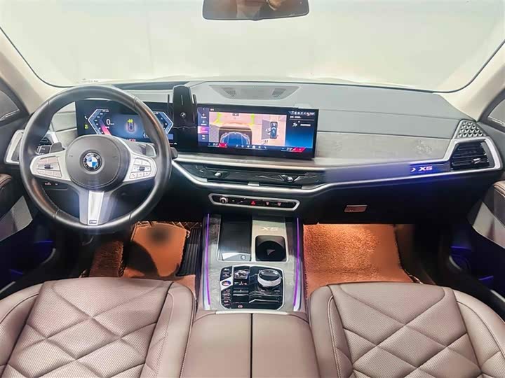 Фото 15 - BMW X5