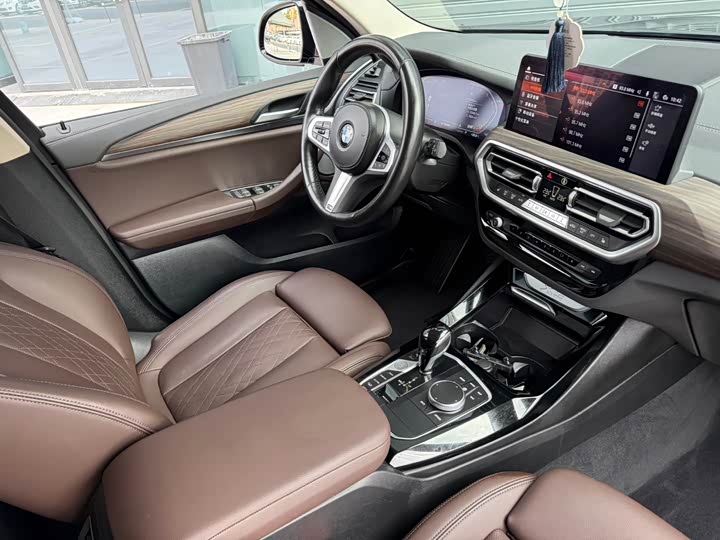 Фото 14 - BMW X3