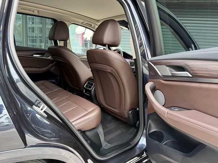 Фото 15 - BMW X3