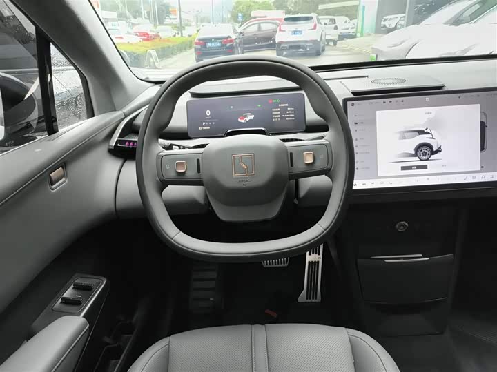 Фото 11 - Zeekr X