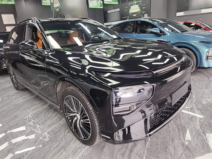 Фото 4 - XPeng G9