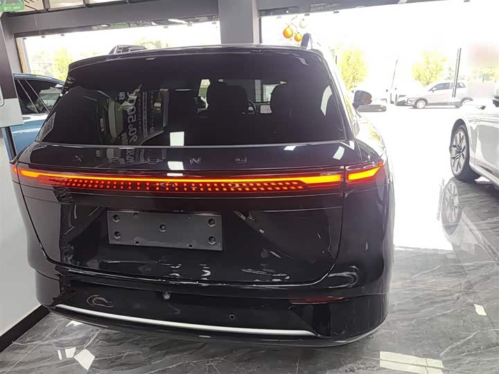 Фото 6 - XPeng G9