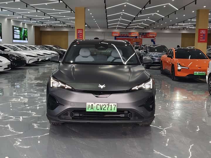 Фото 2 - BAIC Arcfox Alpha T5