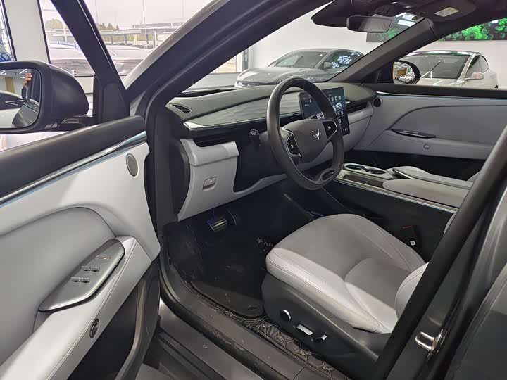 Фото 4 - BAIC Arcfox Alpha T5