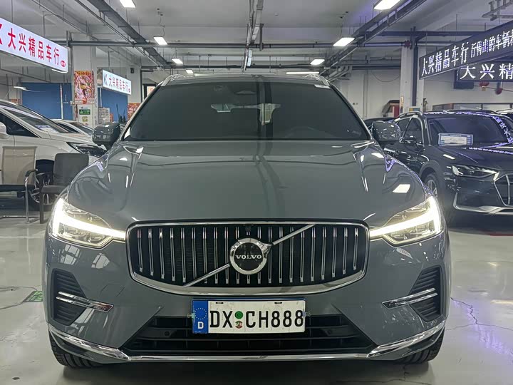 Фото 2 - Volvo XC60