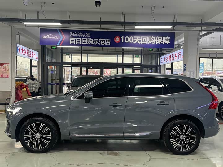 Фото 4 - Volvo XC60