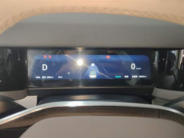 Фото 12 - Chery iCar 03