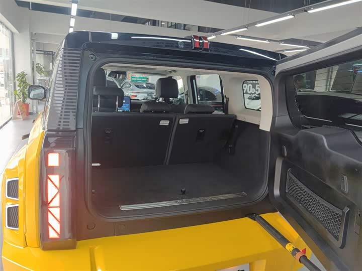 Фото 19 - Chery iCar 03