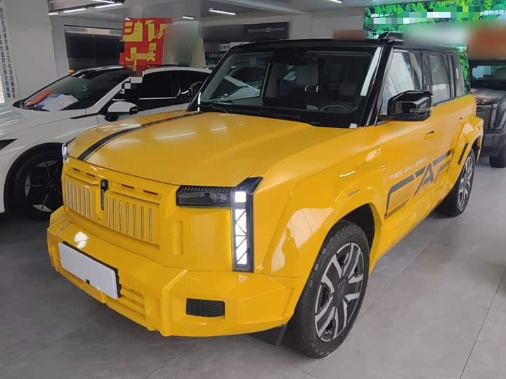 Фото 2 - Chery iCar 03