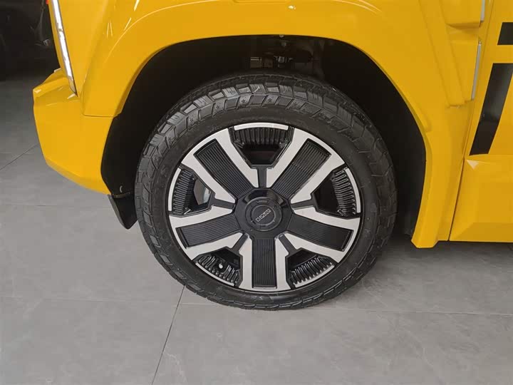 Фото 23 - Chery iCar 03