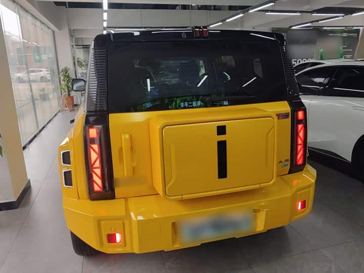 Фото 6 - Chery iCar 03