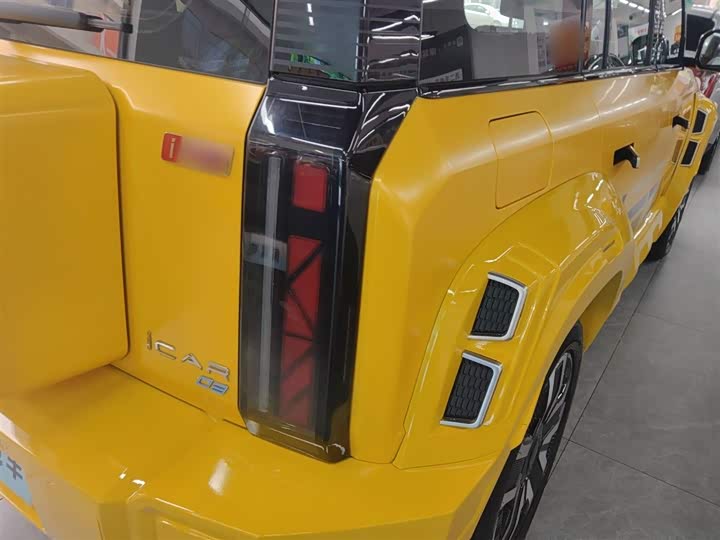 Фото 8 - Chery iCar 03