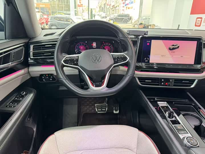 Фото 11 - Volkswagen Teramont X