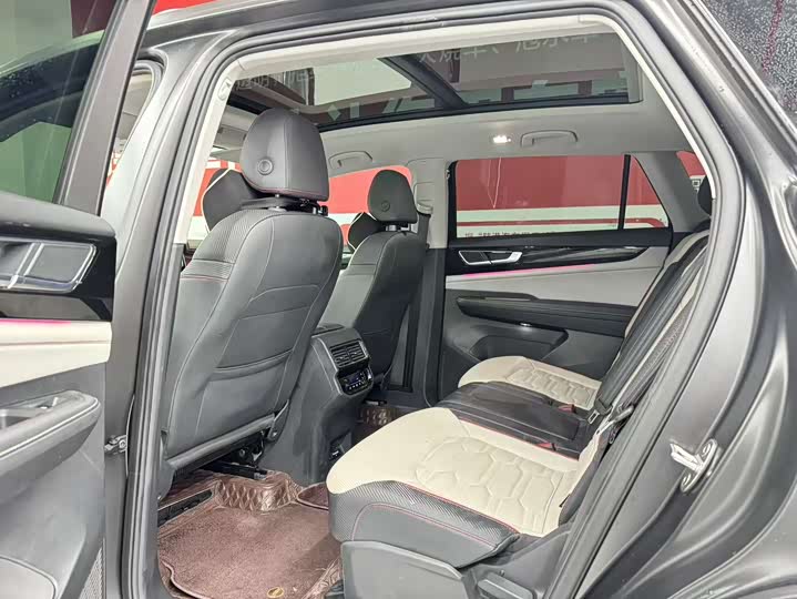 Фото 5 - Volkswagen Teramont X