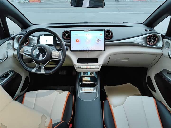 Фото 10 - BYD Dolphin