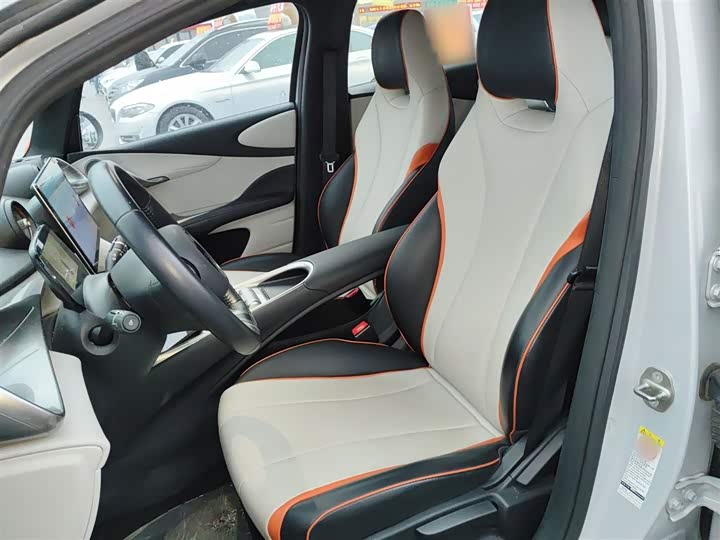 Фото 15 - BYD Dolphin