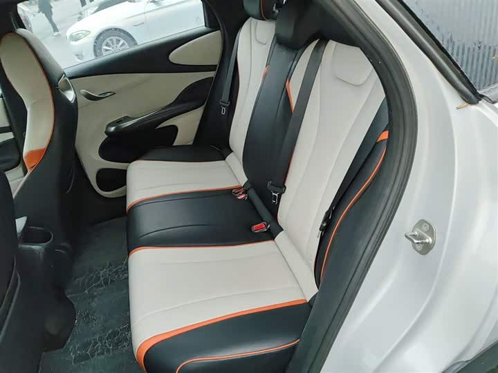 Фото 17 - BYD Dolphin