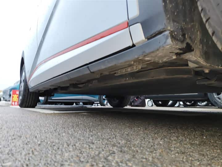 Фото 21 - BYD Dolphin